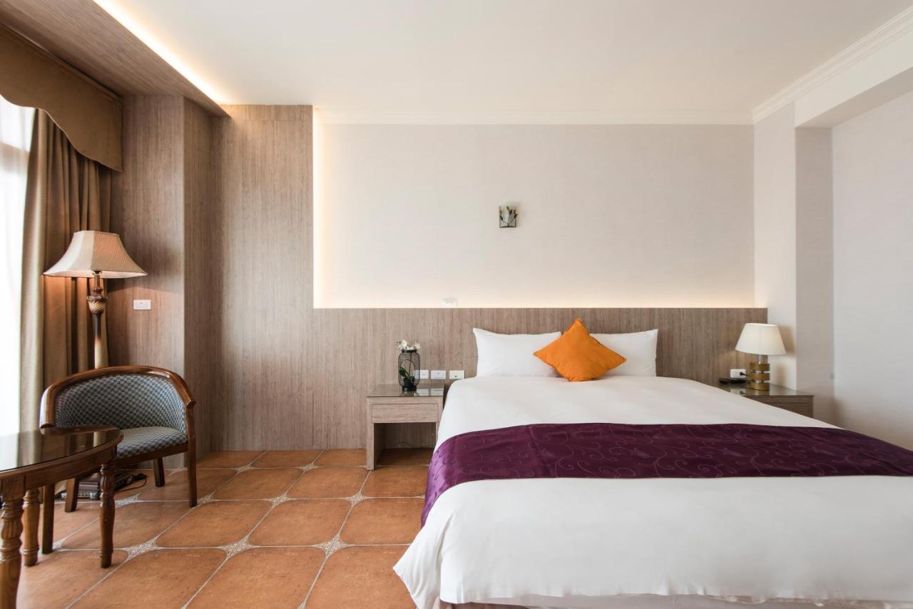Kending Kaying Hotel Старе місто Хенчун Екстер'єр фото