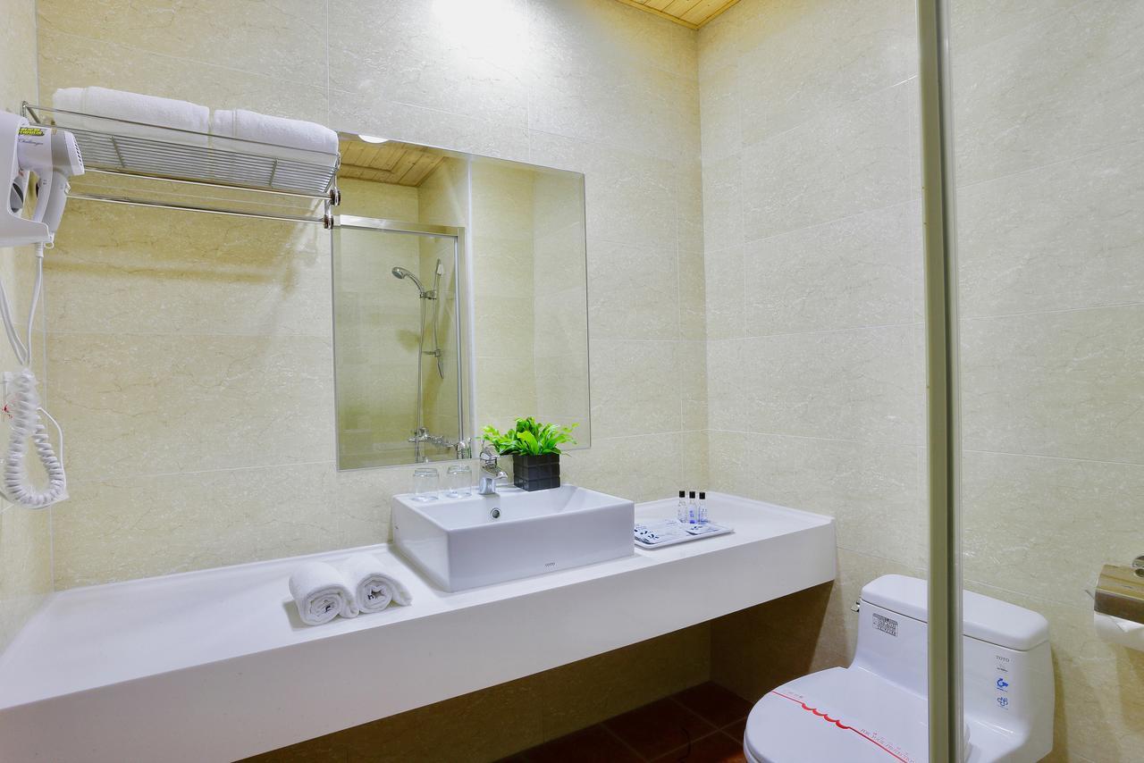 Kending Kaying Hotel Старе місто Хенчун Екстер'єр фото